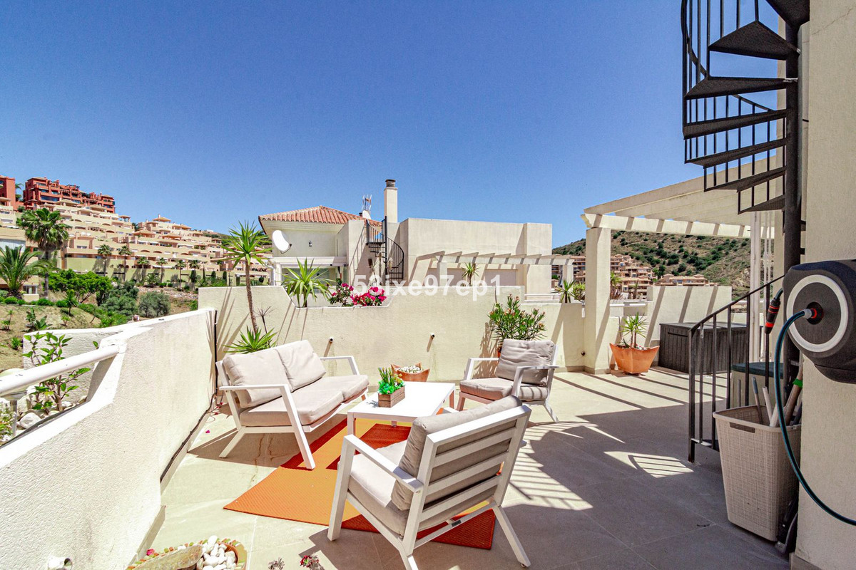 Se vende Ático de 2 dormitorios en Costa Del Sol, Málaga, España