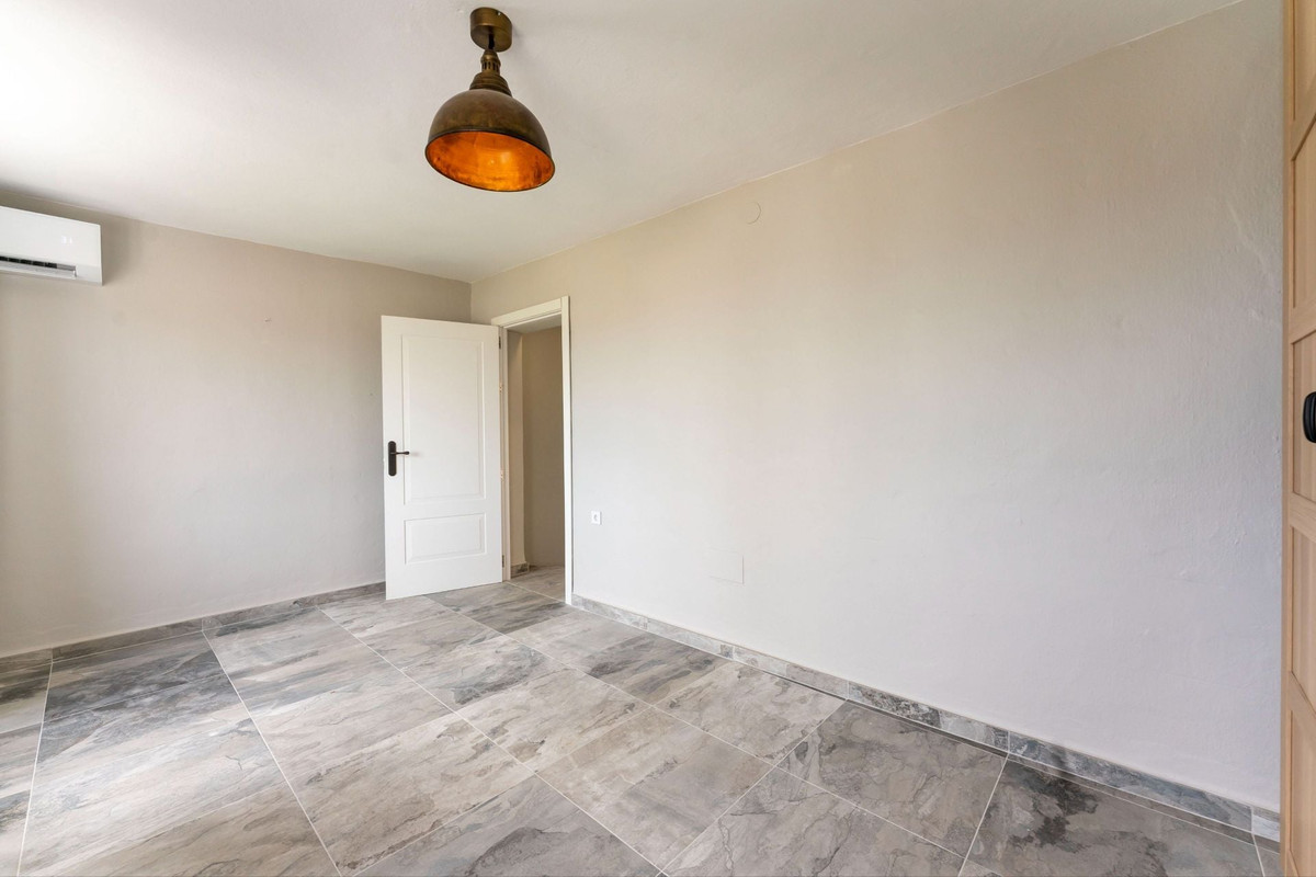 3 Bed Townhouse for sale in Alhaurín El Grande Costa Del Sol, Málaga, Spain