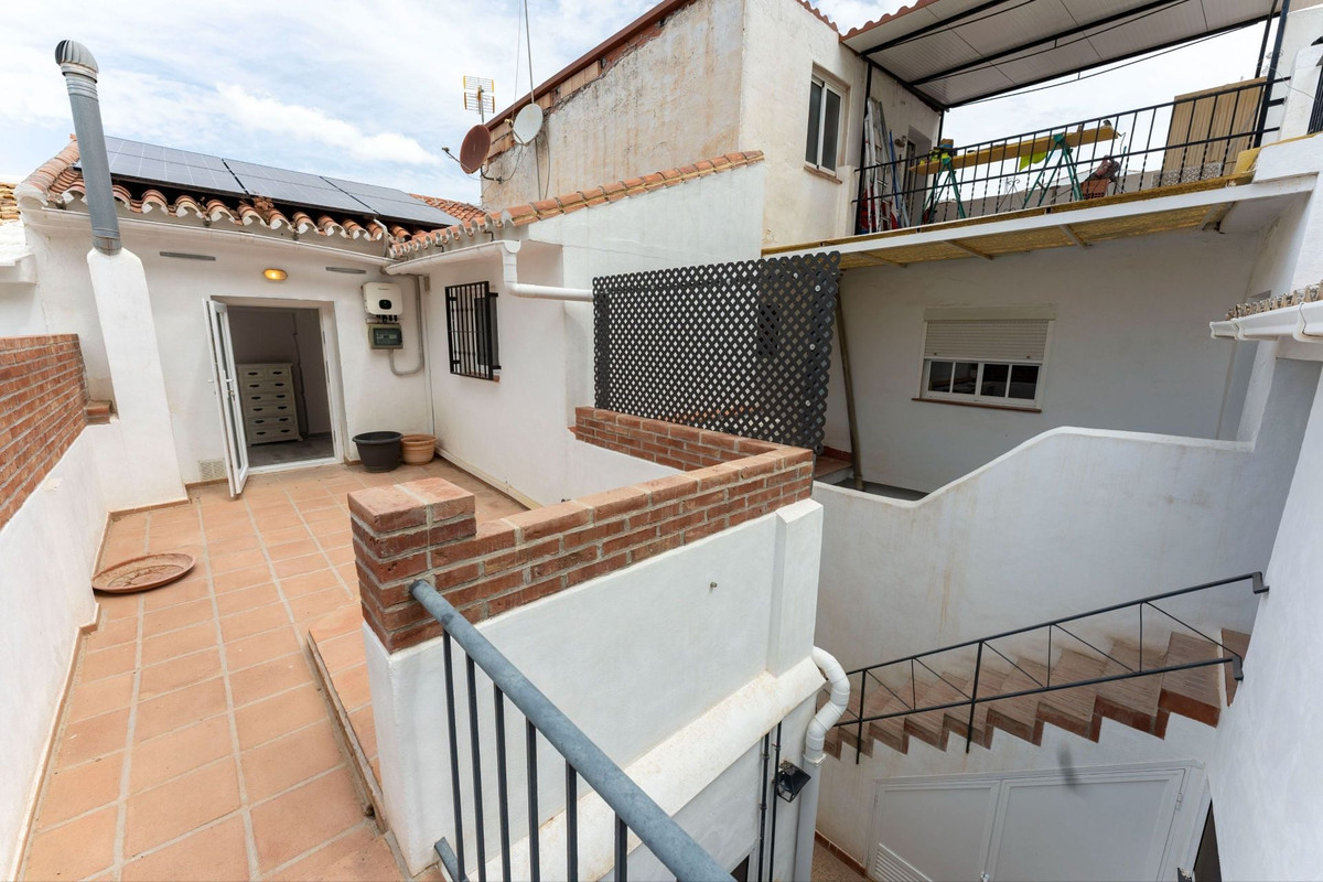 3 Bed Townhouse for sale in Alhaurín El Grande Costa Del Sol, Málaga, Spain