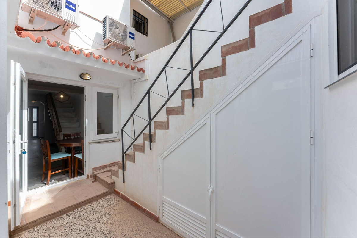 3 Bed Townhouse for sale in Alhaurín El Grande Costa Del Sol, Málaga, Spain