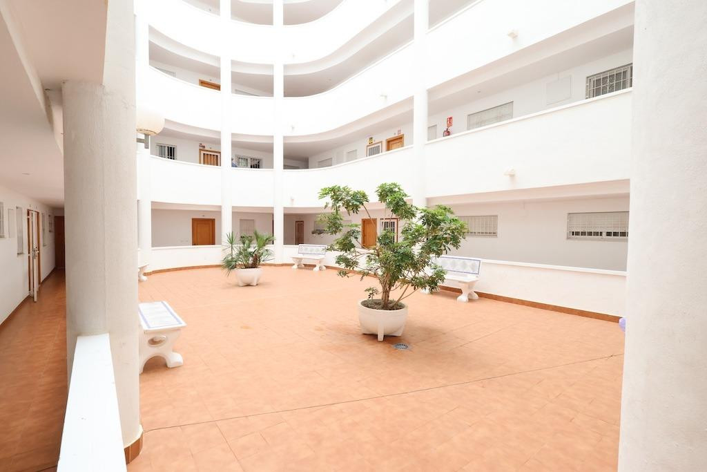 2 Bed Apartment for sale in Parque De Las Naciones Costa Blanca, Alicante, Spain