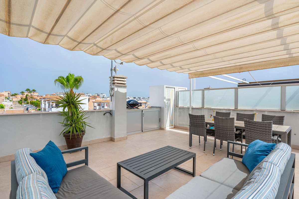 Se vende Bungalow de 2 dormitorios en Costa Blanca, Alicante, España
