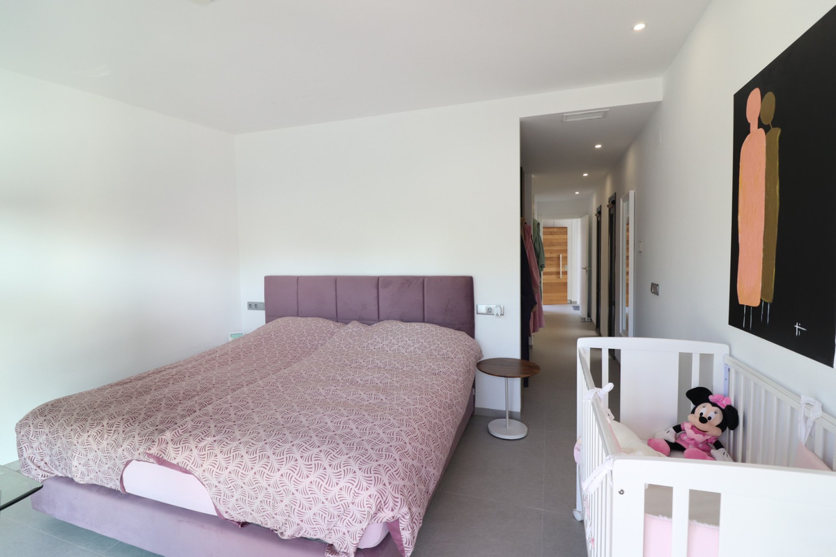 3 Bed Townhouse for sale in Formentera Del Segura Costa Blanca, Alicante, Spain