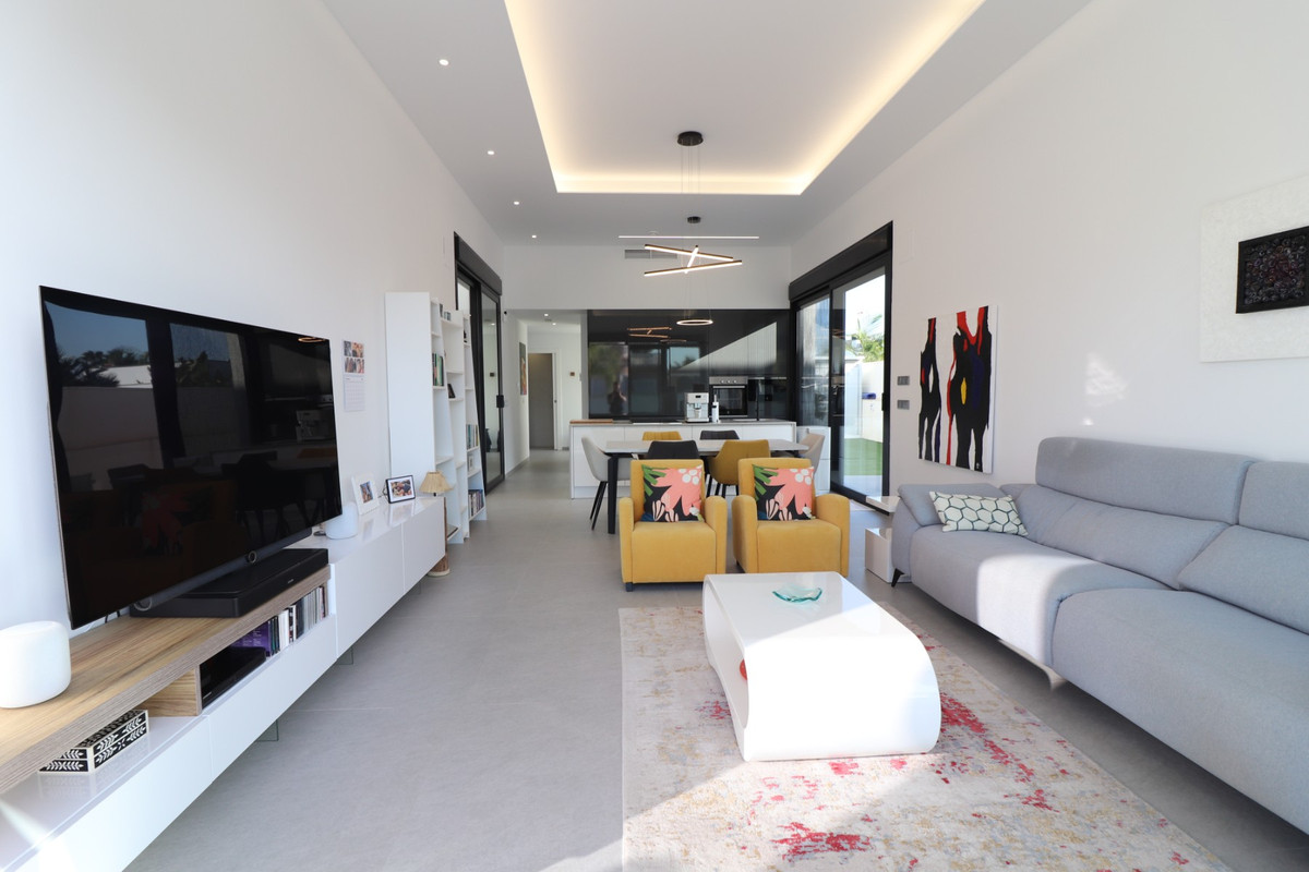 3 Bed Townhouse for sale in Formentera Del Segura Costa Blanca, Alicante, Spain