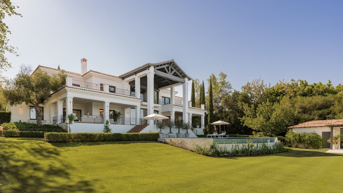 6 Bed Townhouse for sale in Sotogrande Costa Del Sol, Cádiz, Spain