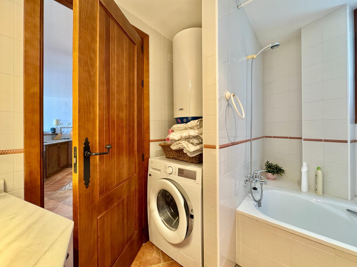 2 Bed Apartment for sale in Punta Prima Costa Blanca, Alicante, Spain