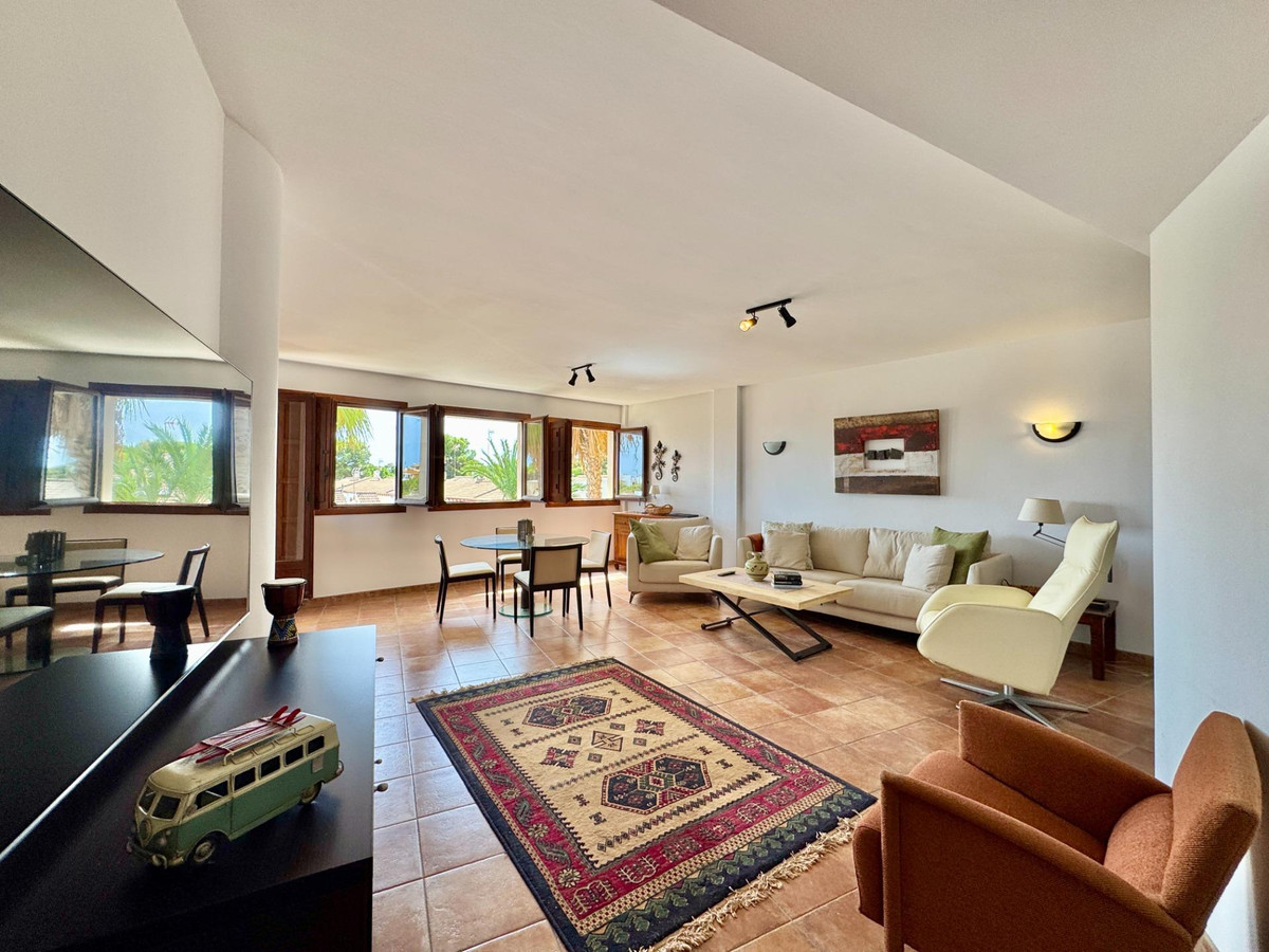 2 Bed Apartment for sale in Punta Prima Costa Blanca, Alicante, Spain