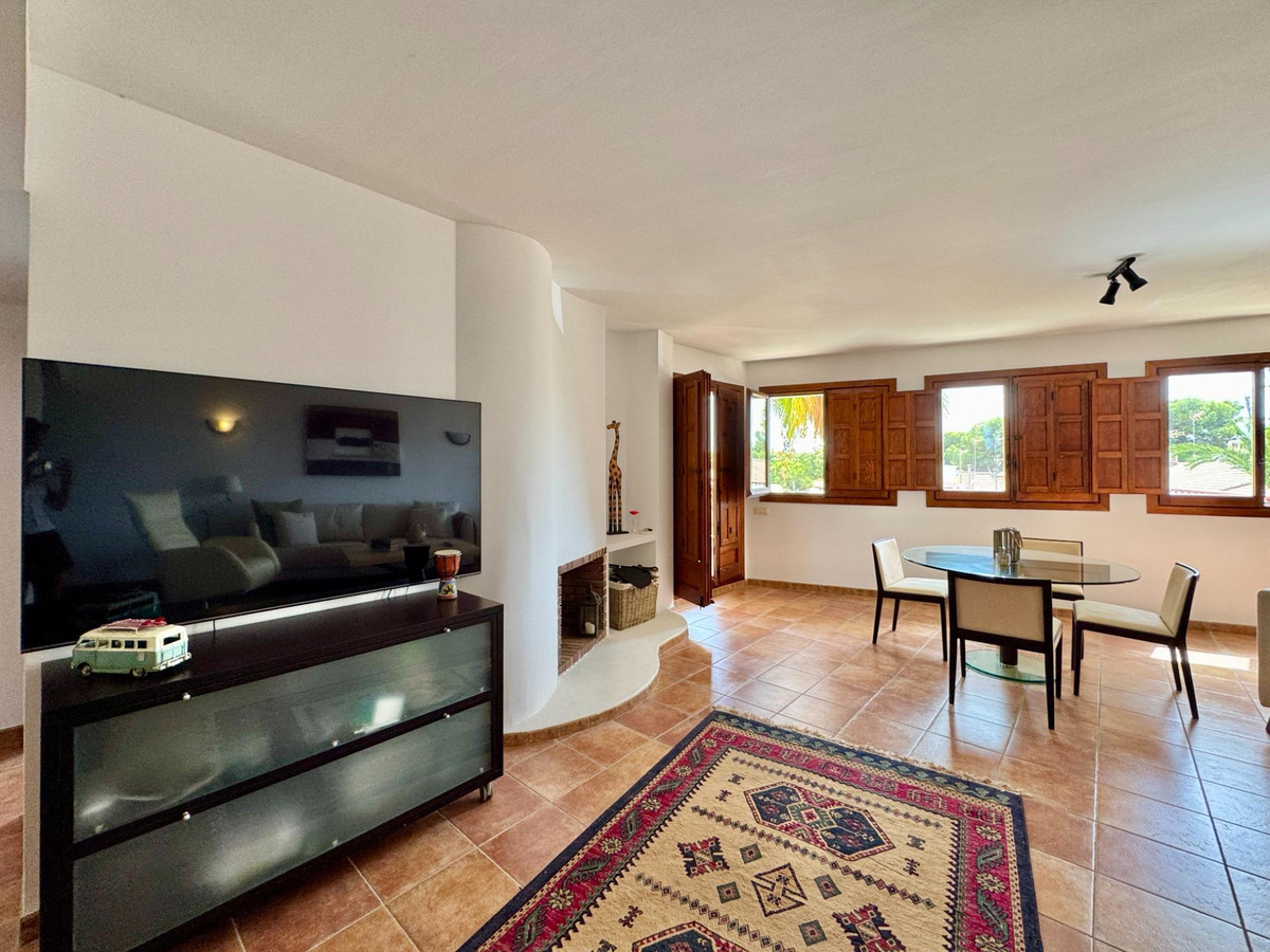2 Bed Apartment for sale in Punta Prima Costa Blanca, Alicante, Spain