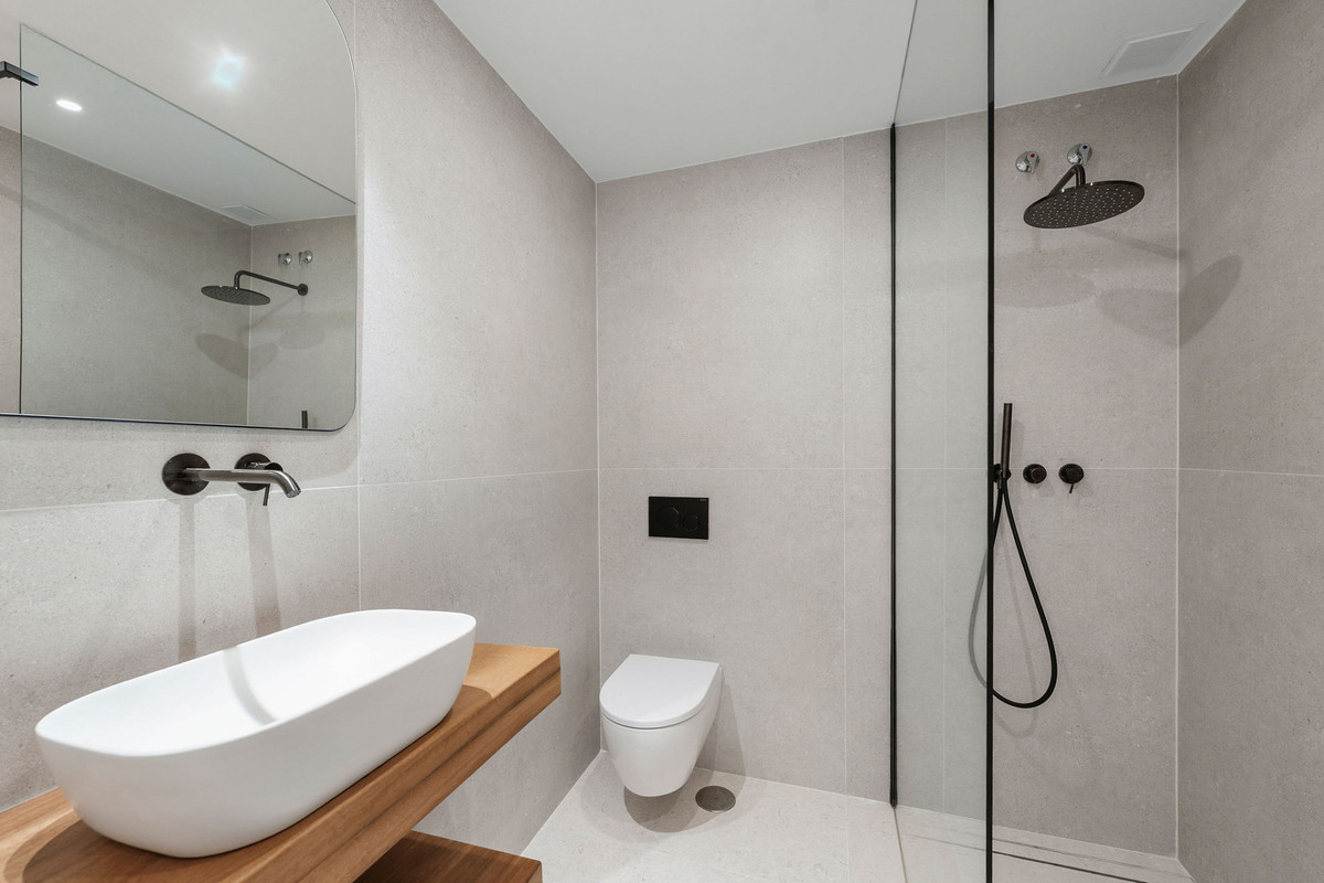 4 Bed Townhouse for sale in Nueva Andalucía Costa Del Sol, Málaga, Spain
