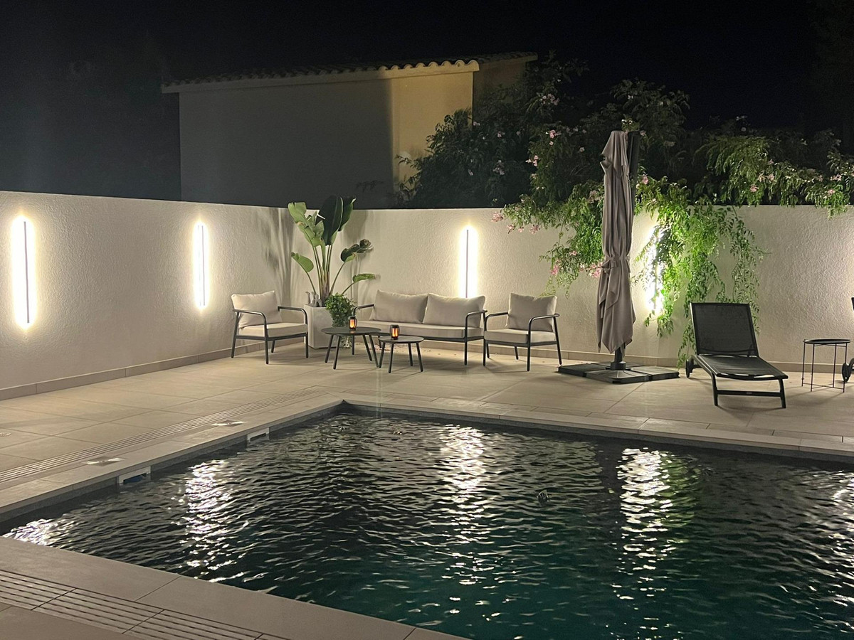 5 Bed Townhouse for sale in Benalmadena Costa Costa Del Sol, Málaga, Spain
