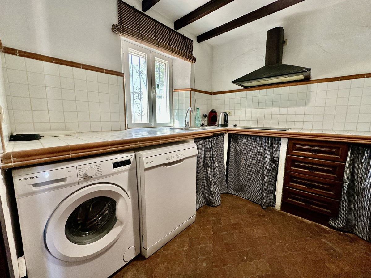 3 Bed Townhouse for sale in Benalmadena Costa Del Sol, Málaga, Spain