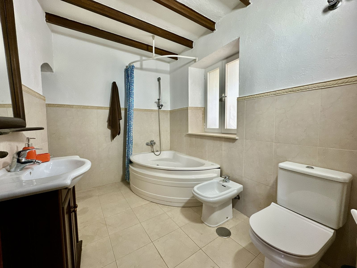 3 Bed Townhouse for sale in Benalmadena Costa Del Sol, Málaga, Spain