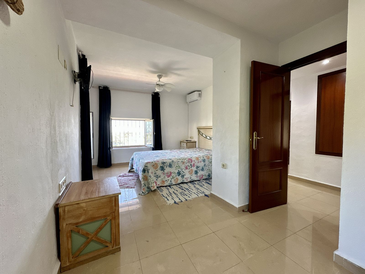 3 Bed Townhouse for sale in Benalmadena Costa Del Sol, Málaga, Spain