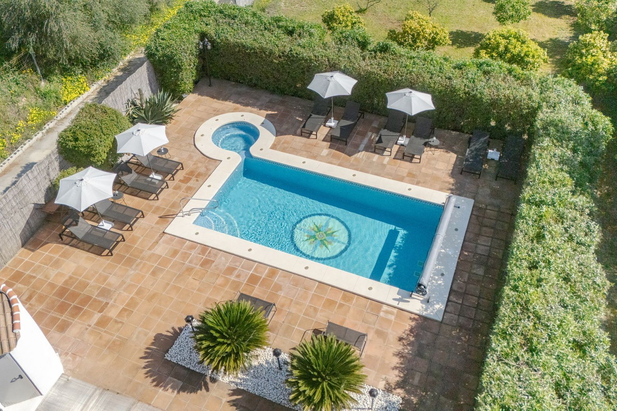 Se vende Villa - Chalet de 7 dormitorios en Costa Del Sol, Málaga, España