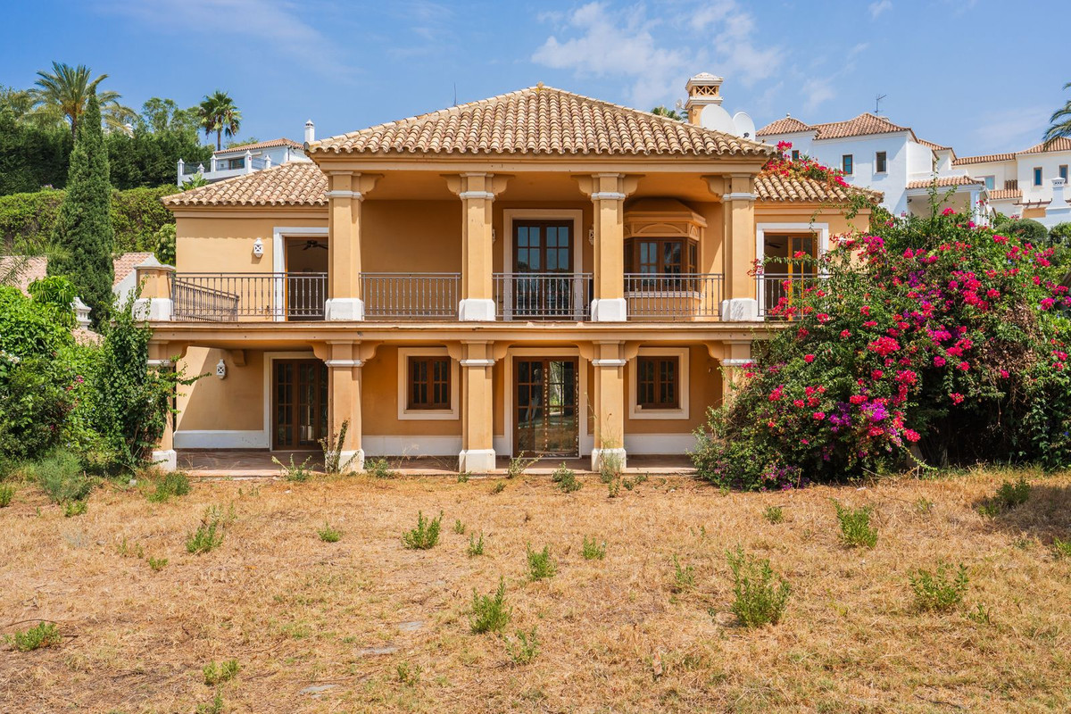 Se vende Villa - Chalet de 4 dormitorios en Costa Del Sol, Málaga, España