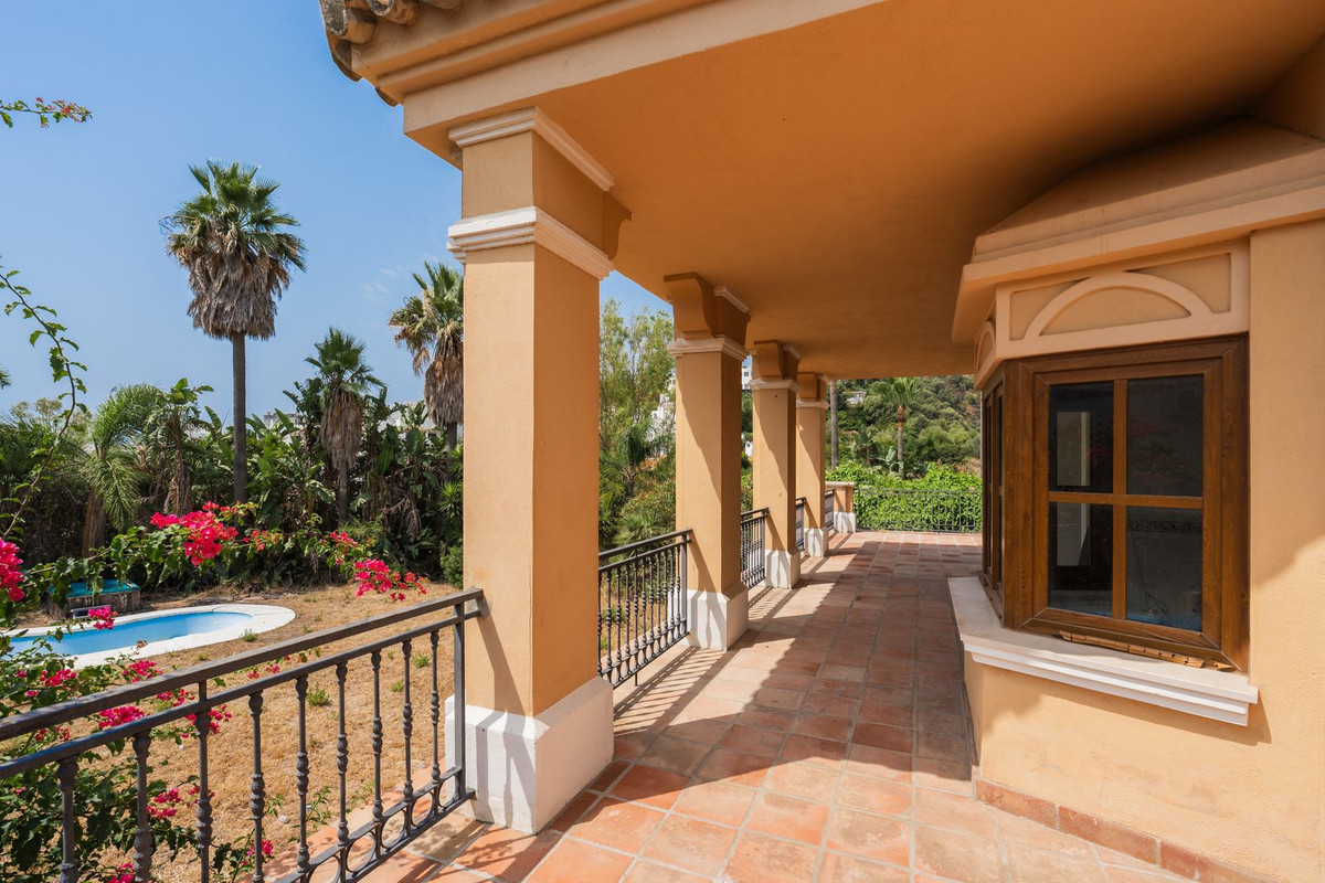 Se vende Villa - Chalet de 4 dormitorios en Costa Del Sol, Málaga, España