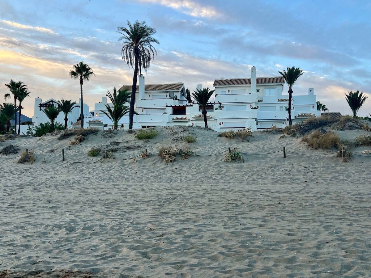 Se vende Apartamento Planta Baja de 2 dormitorios en Costa Del Sol, Málaga, España