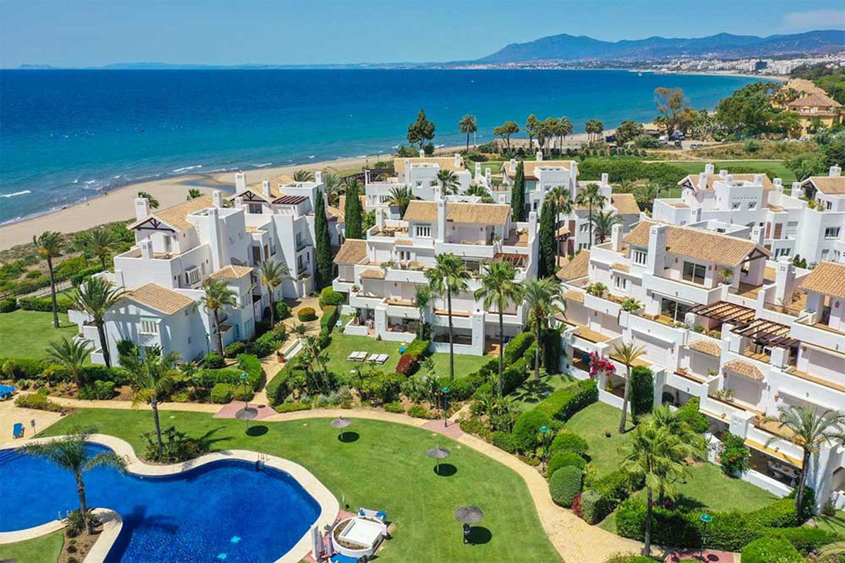 Se vende Apartamento Planta Baja de 2 dormitorios en Costa Del Sol, Málaga, España