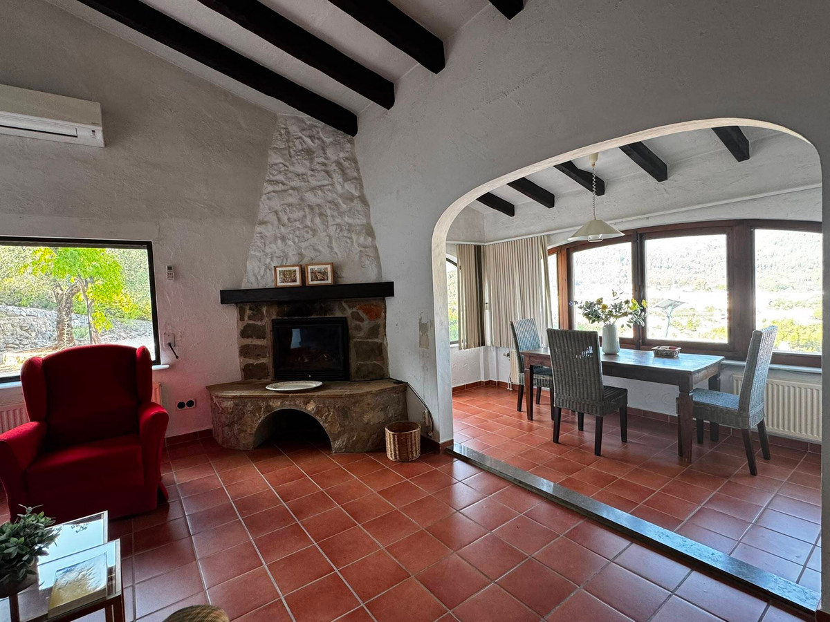 2 Bed Townhouse for sale in Orba Costa Blanca, Alicante, Spain