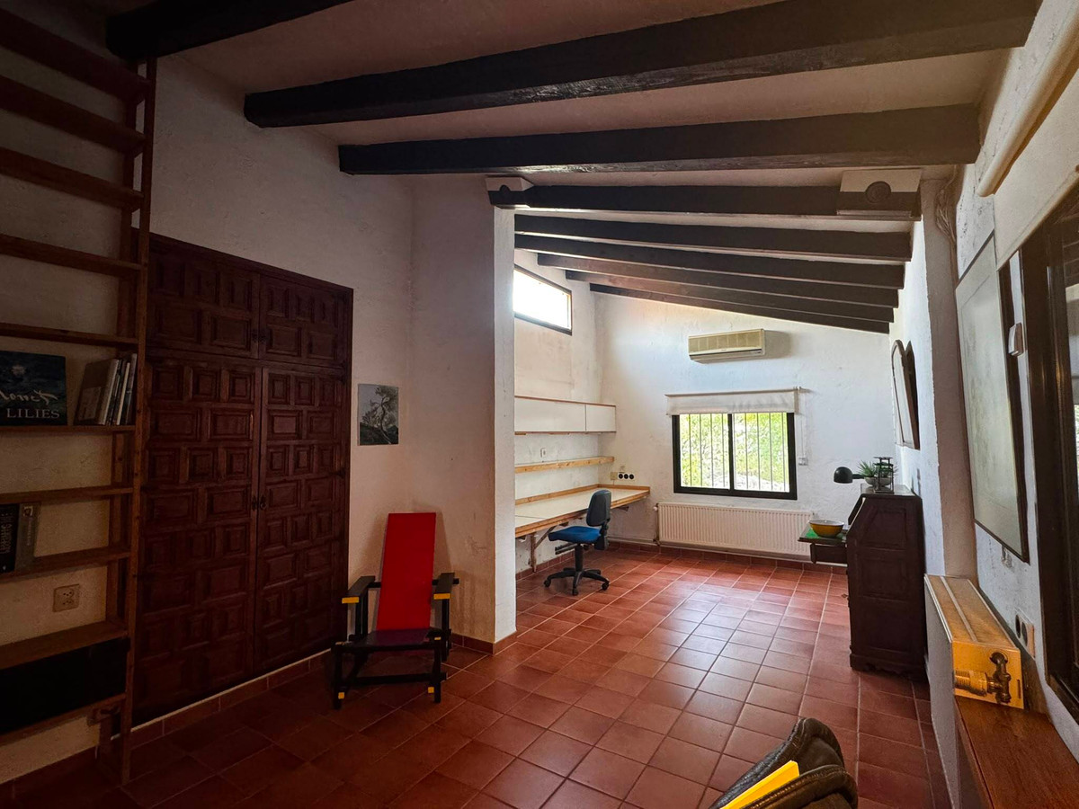 2 Bed Townhouse for sale in Orba Costa Blanca, Alicante, Spain