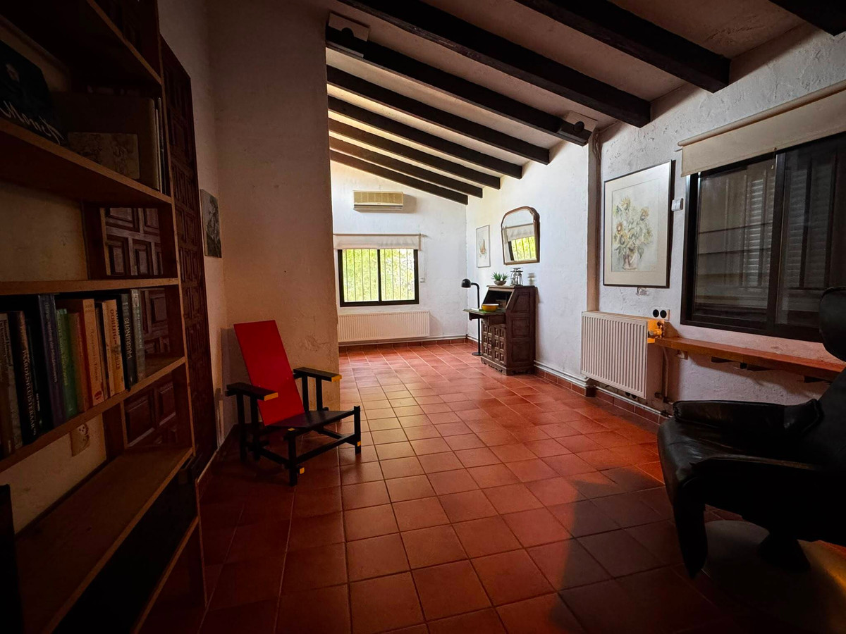 2 Bed Townhouse for sale in Orba Costa Blanca, Alicante, Spain