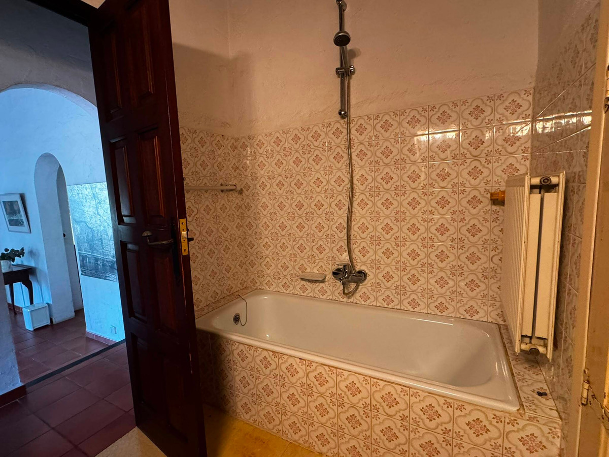 2 Bed Townhouse for sale in Orba Costa Blanca, Alicante, Spain