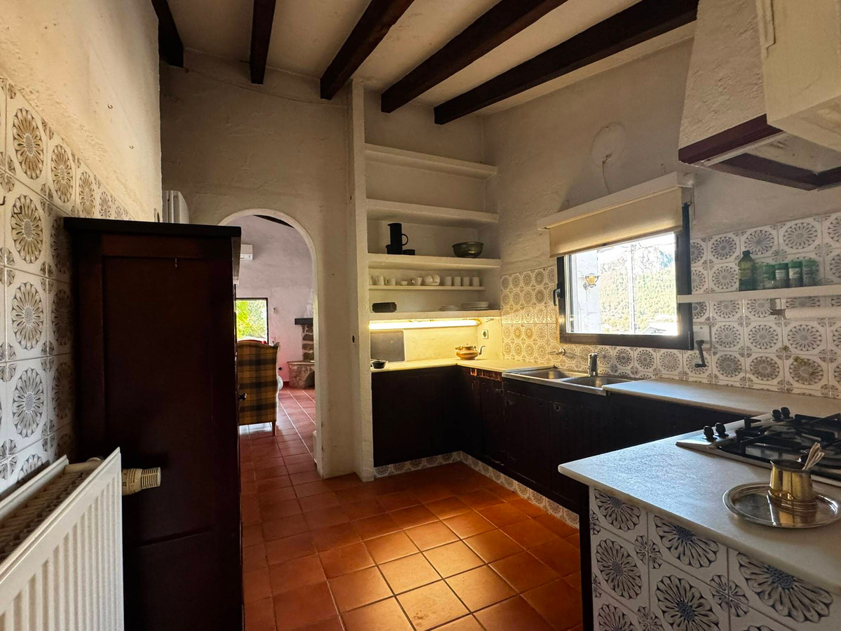 2 Bed Townhouse for sale in Orba Costa Blanca, Alicante, Spain
