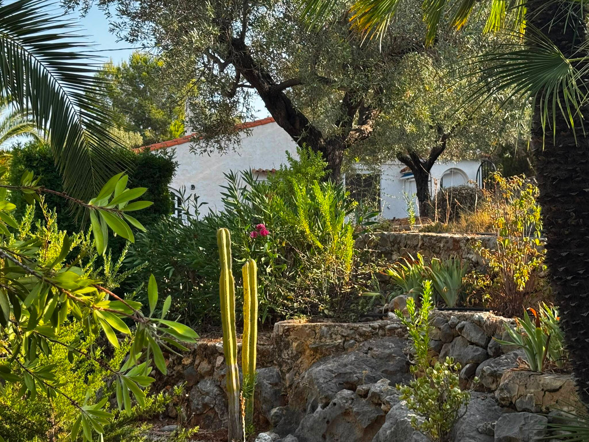 2 Bed Townhouse for sale in Orba Costa Blanca, Alicante, Spain