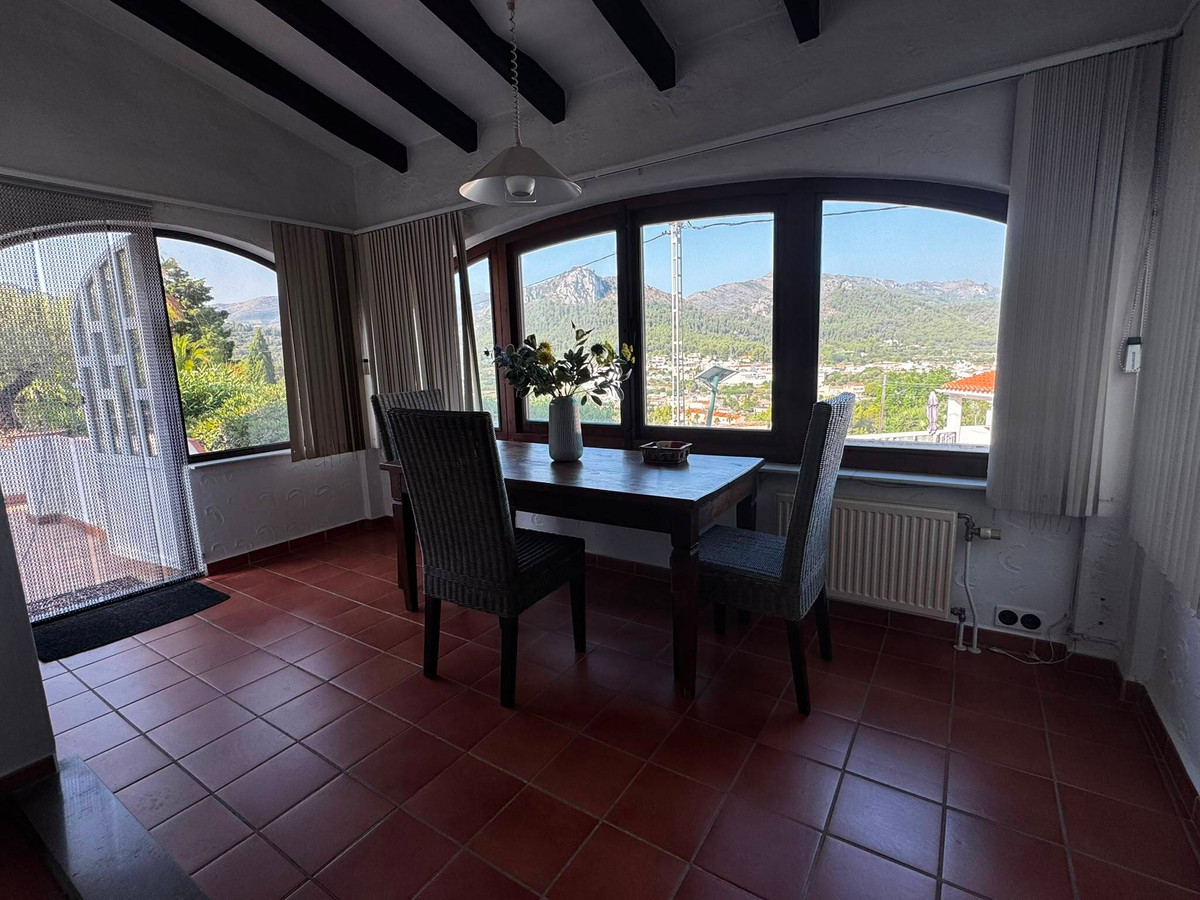 2 Bed Townhouse for sale in Orba Costa Blanca, Alicante, Spain