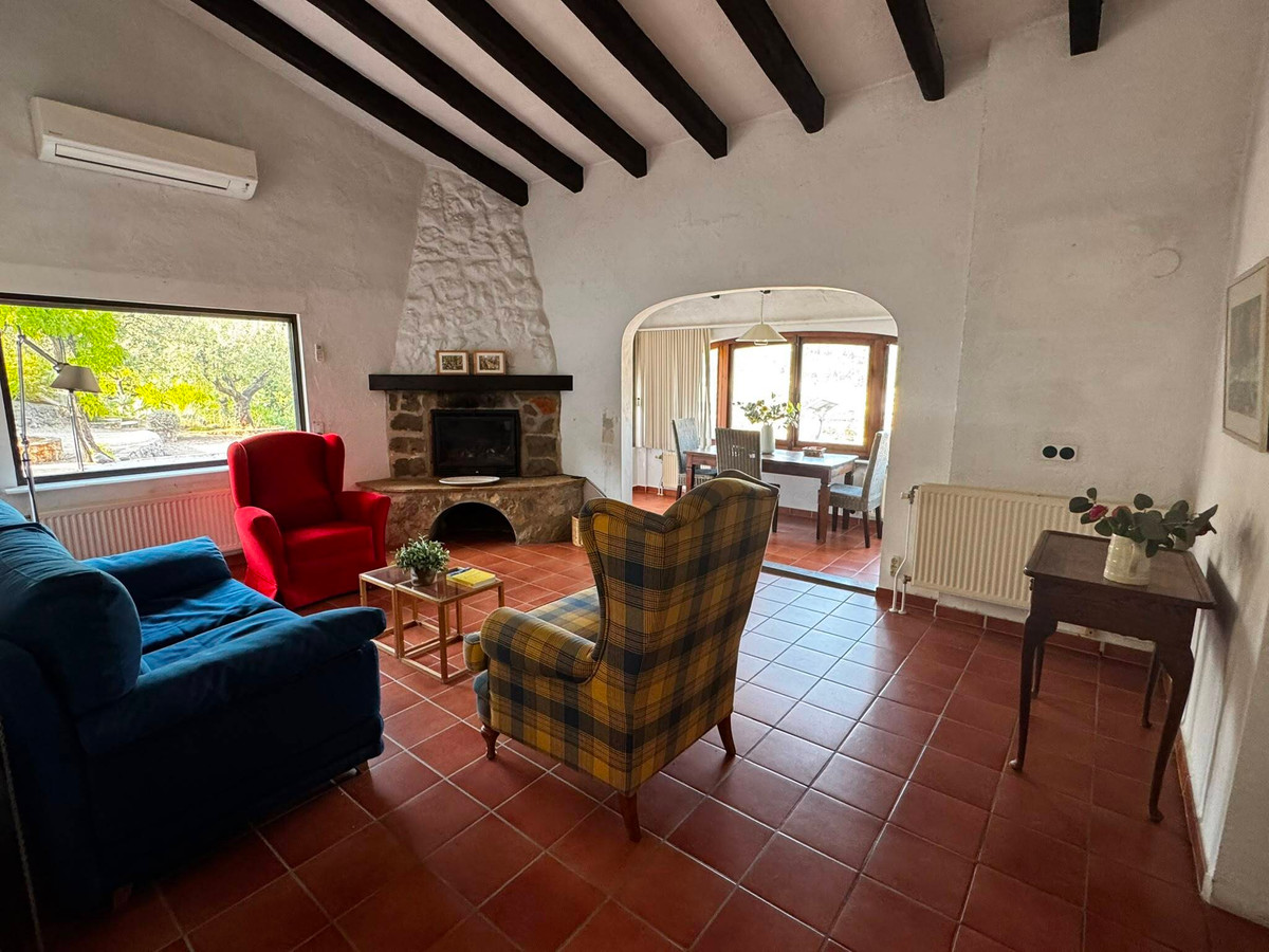 2 Bed Townhouse for sale in Orba Costa Blanca, Alicante, Spain