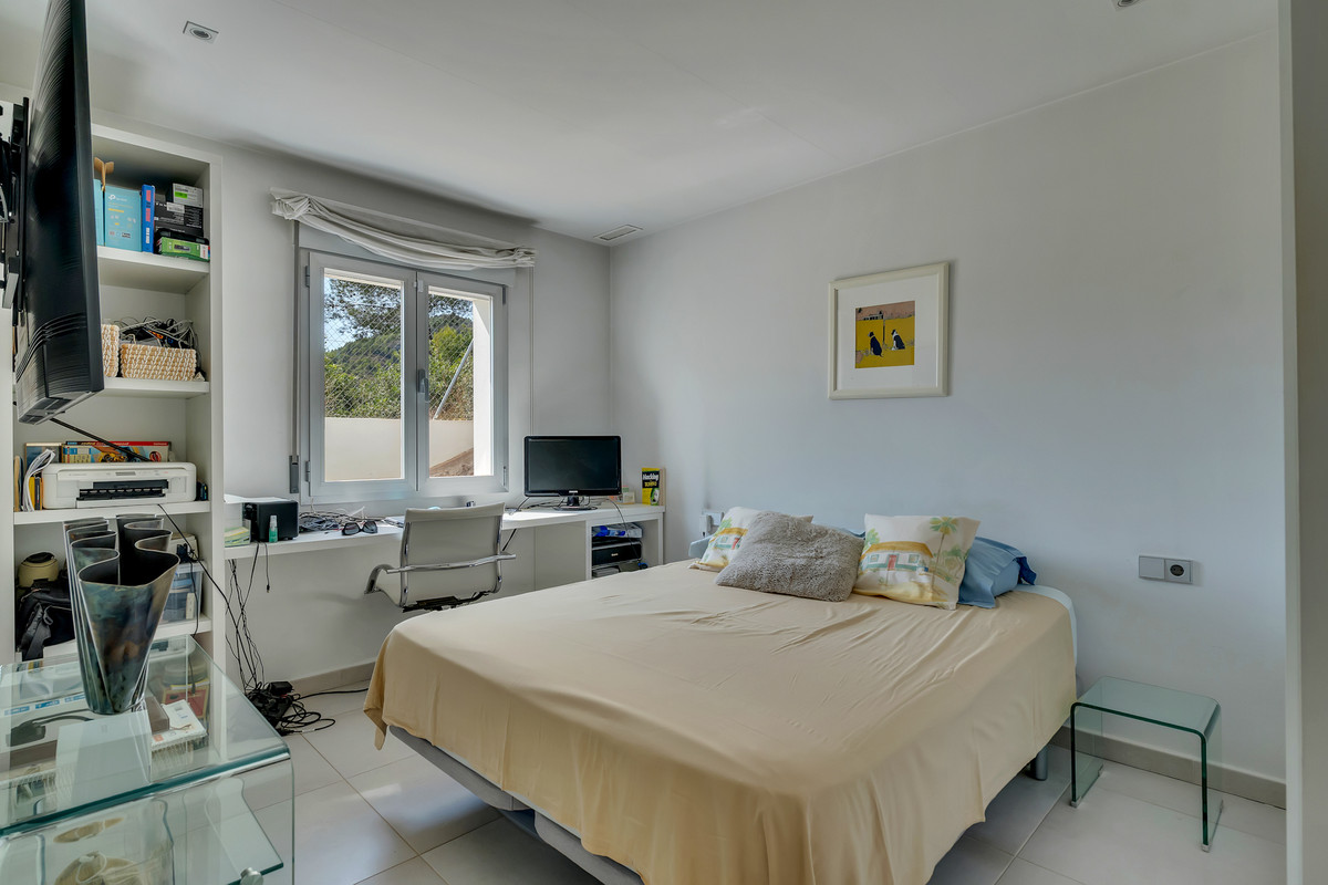 3 Bed Townhouse for sale in Orba Costa Blanca, Alicante, Spain