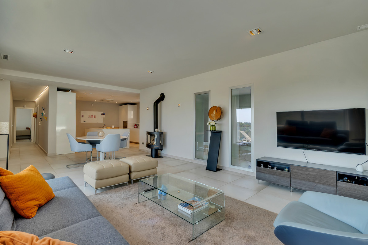 3 Bed Townhouse for sale in Orba Costa Blanca, Alicante, Spain