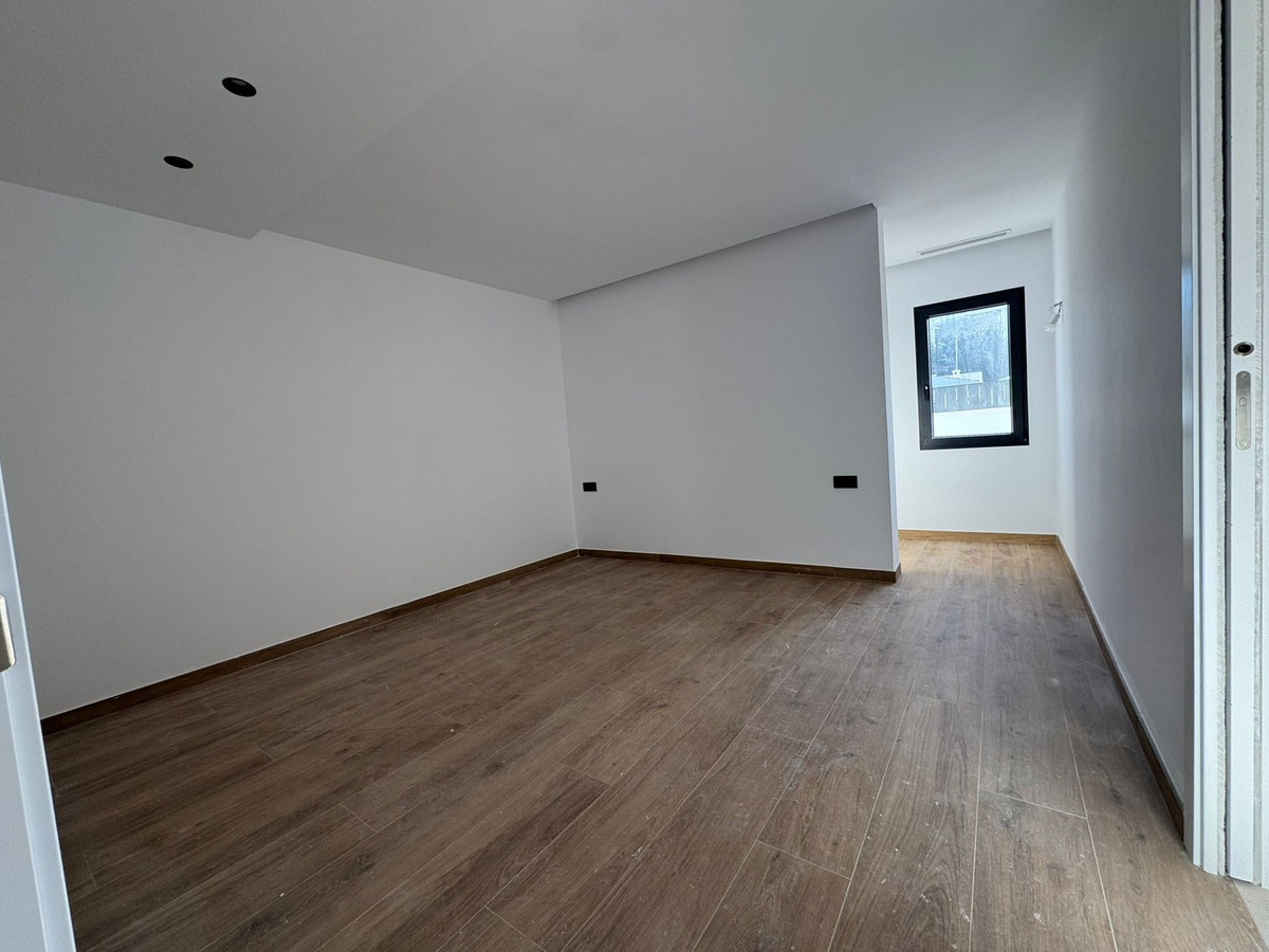 Se vende Villa - Chalet de 3 dormitorios en Costa Blanca, Alicante, España