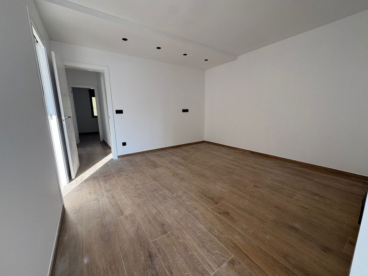 Se vende Villa - Chalet de 3 dormitorios en Costa Blanca, Alicante, España
