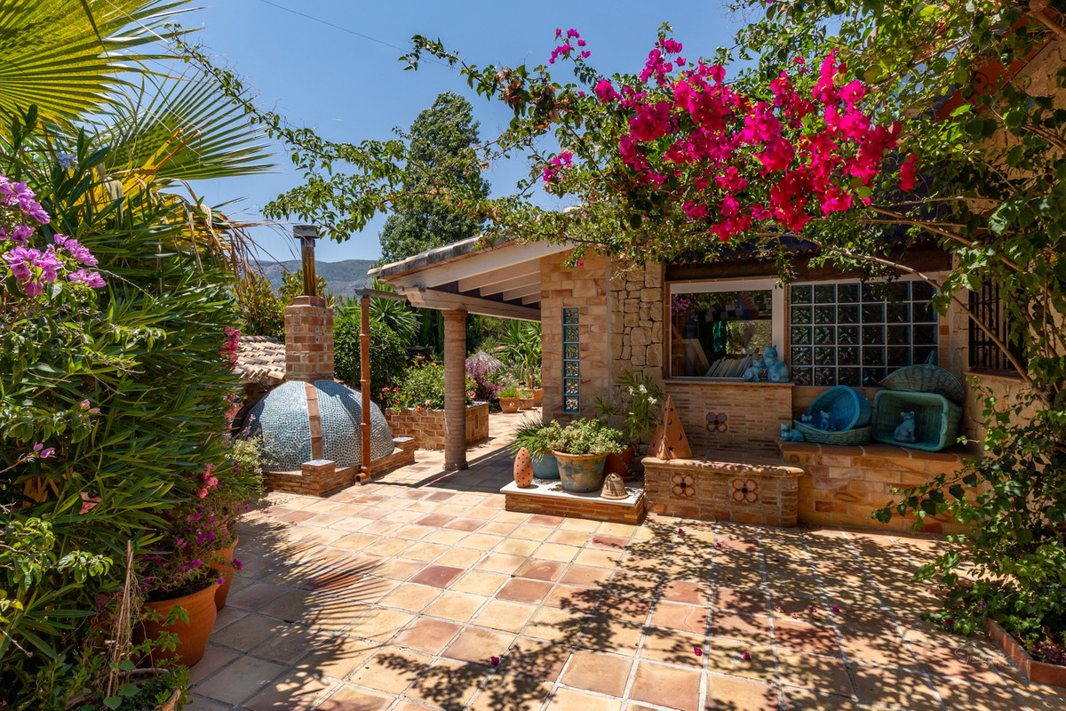 3 Bed Townhouse for sale in Murla Costa Blanca, Alicante, Spain
