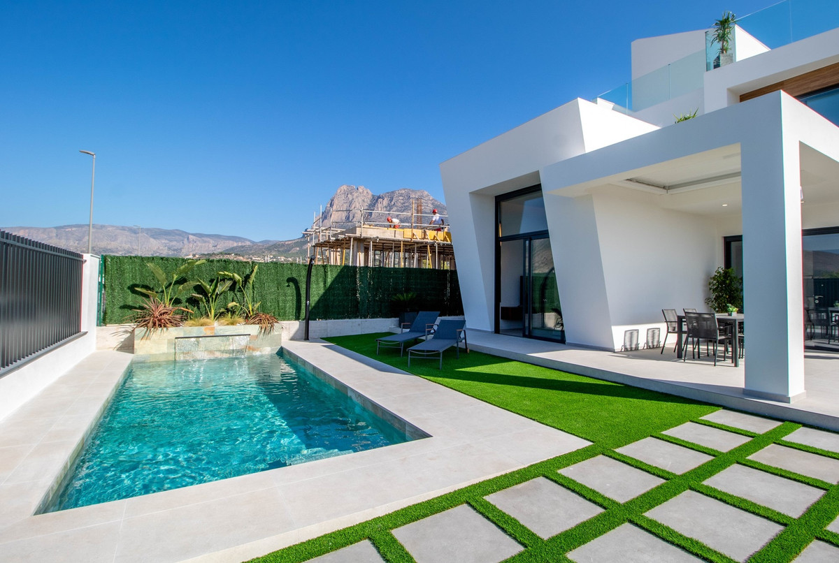 3 Bed Townhouse for sale in Finestrat Costa Blanca, Alicante, Spain
