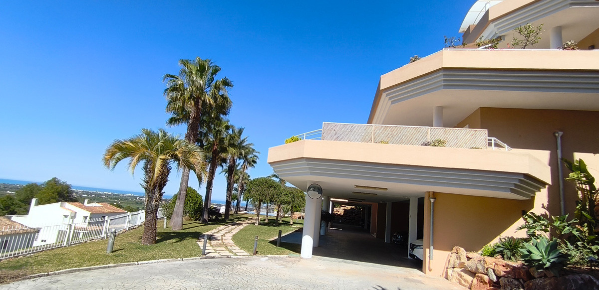 2 Bed Apartment for sale in La Sella Golf Costa Blanca, Alicante, Spain