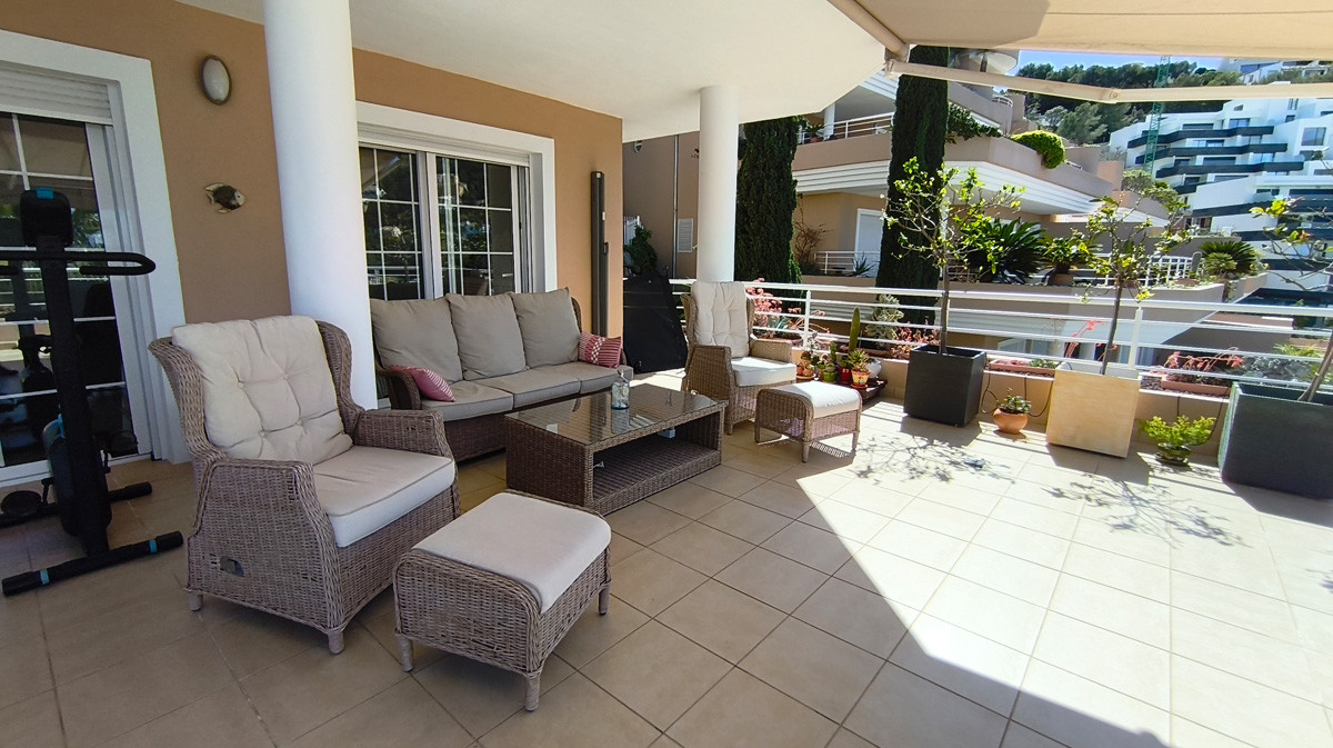 2 Bed Apartment for sale in La Sella Golf Costa Blanca, Alicante, Spain