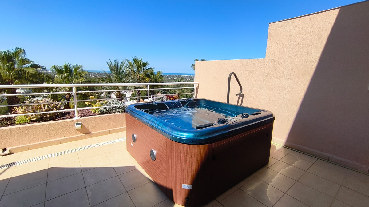 2 Bed Apartment for sale in La Sella Golf Costa Blanca, Alicante, Spain
