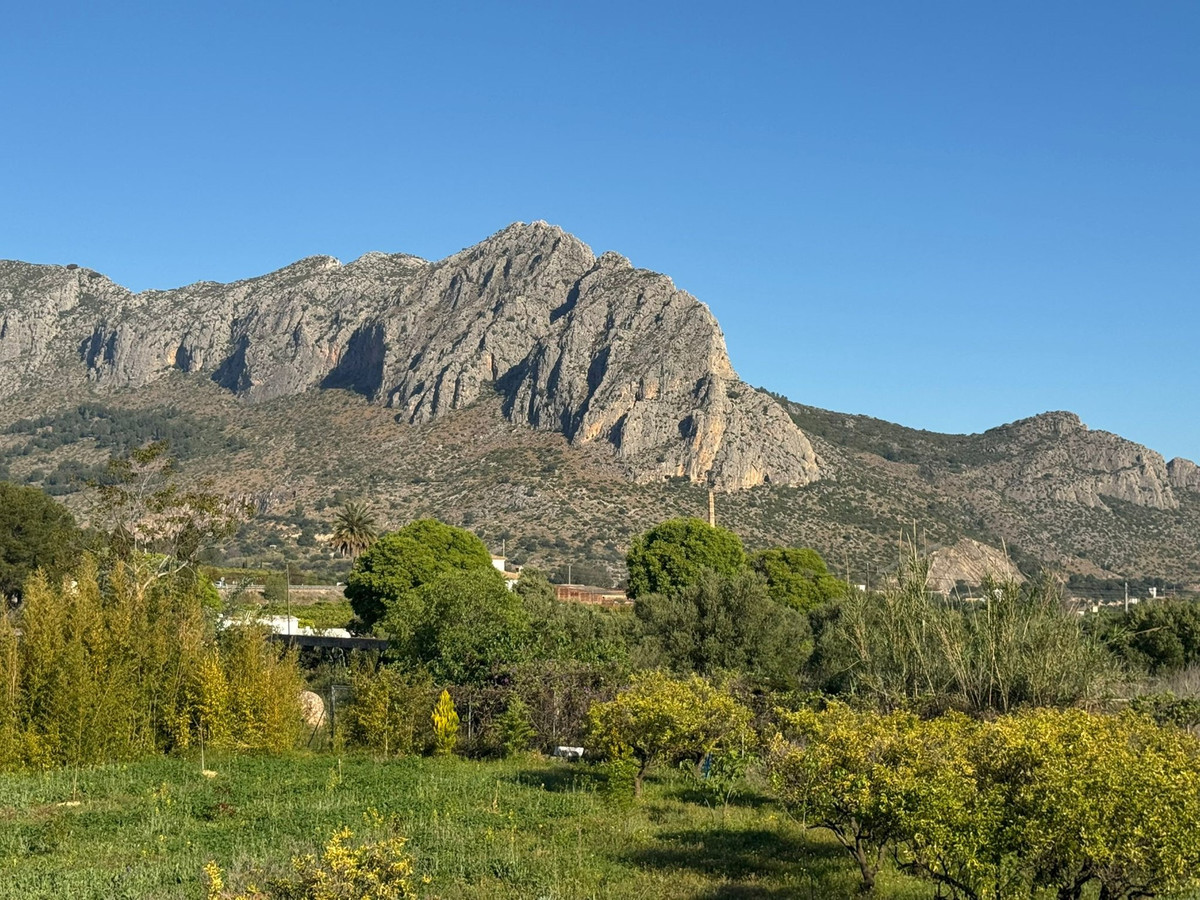 3 Bed Townhouse for sale in Ondara Costa Blanca, Alicante, Spain