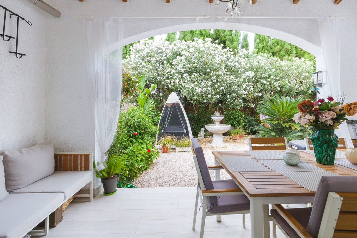 3 Bed Townhouse for sale in Pedreguer Costa Blanca, Alicante, Spain