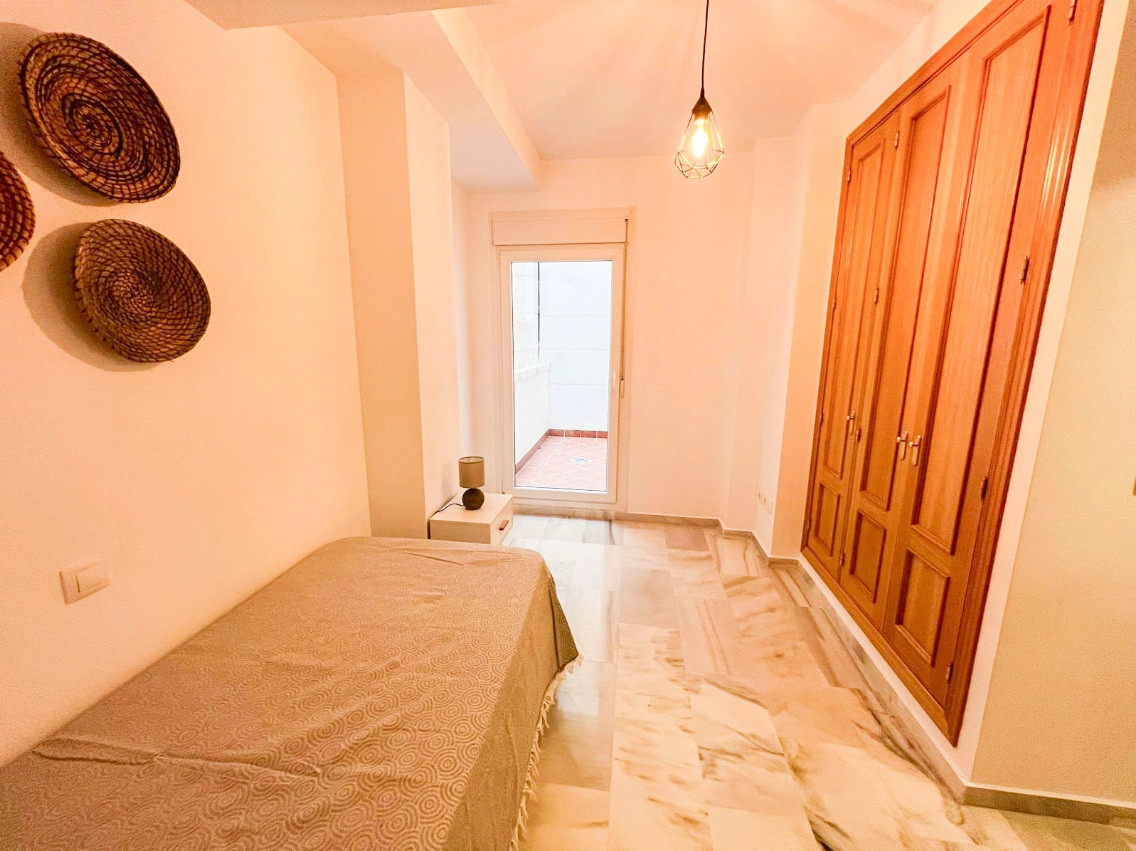 Se vende Apartamento Planta Media de 3 dormitorios en Costa Blanca, Alicante, España