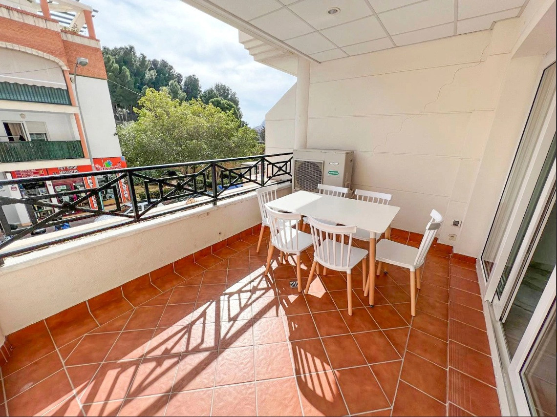 Se vende Apartamento Planta Media de 3 dormitorios en Costa Blanca, Alicante, España