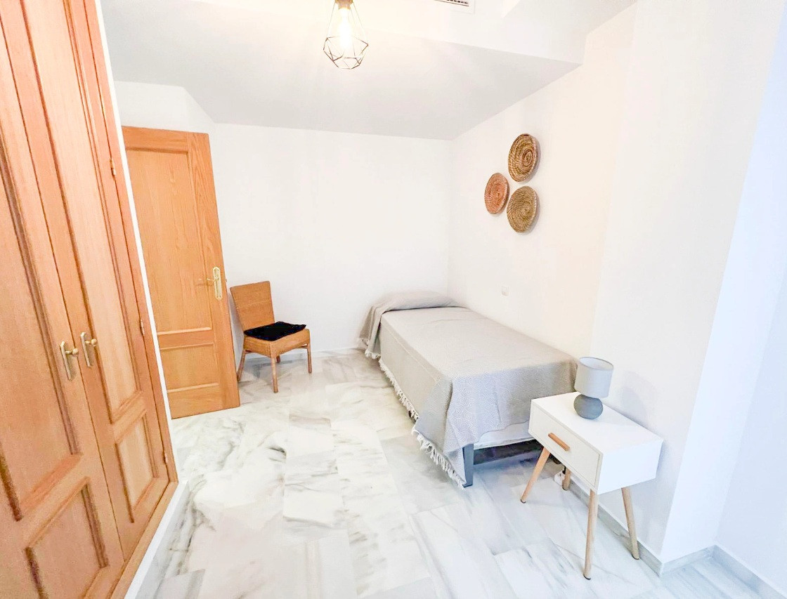 Se vende Apartamento Planta Media de 3 dormitorios en Costa Blanca, Alicante, España