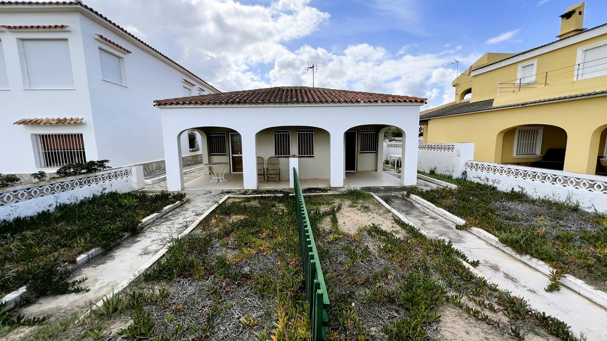 6 Bed Townhouse for sale in Denia Costa Blanca, Alicante, Spain