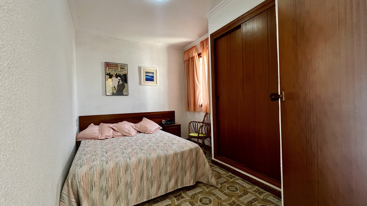 6 Bed Townhouse for sale in Denia Costa Blanca, Alicante, Spain