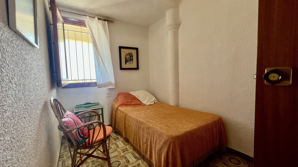 6 Bed Townhouse for sale in Denia Costa Blanca, Alicante, Spain