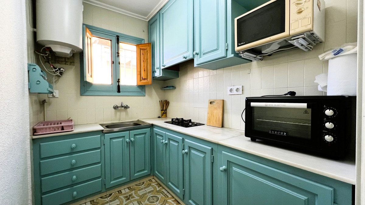 6 Bed Townhouse for sale in Denia Costa Blanca, Alicante, Spain