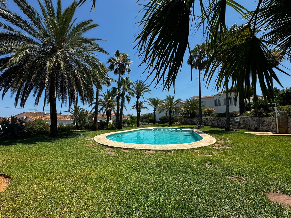 Se vende Adosada de 3 dormitorios en Costa Blanca, Alicante, España