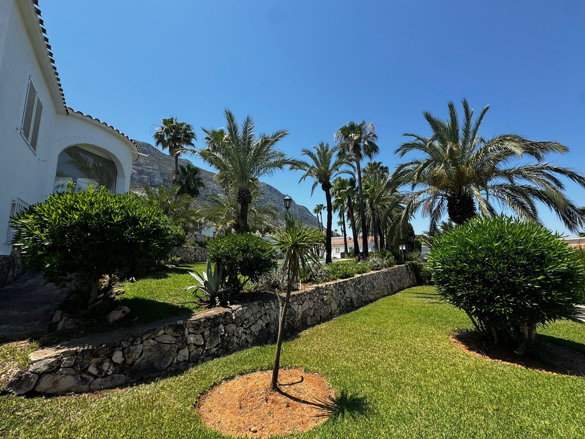 Se vende Adosada de 3 dormitorios en Costa Blanca, Alicante, España